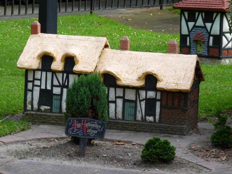 Anne Hathaway's cottage